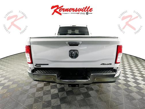 2019 RAM 2500 Big Horn Crew Cab 4x4 8' Box