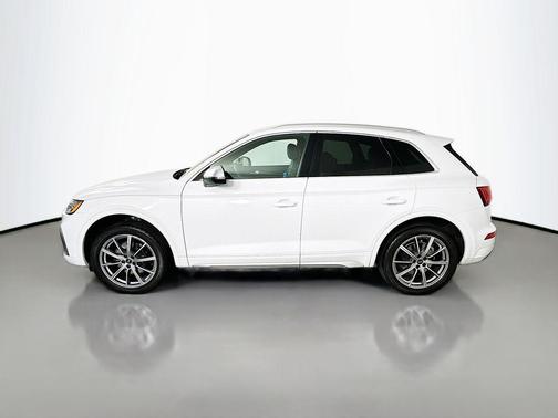Glacier White Metallic 2022 Audi SQ5 3.0T Premium Plus