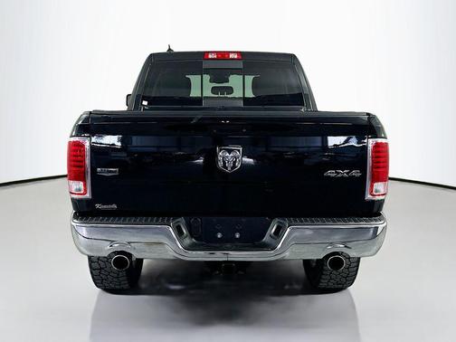 Brilliant Black Crystal Pearlcoat 2015 RAM 1500 Laramie