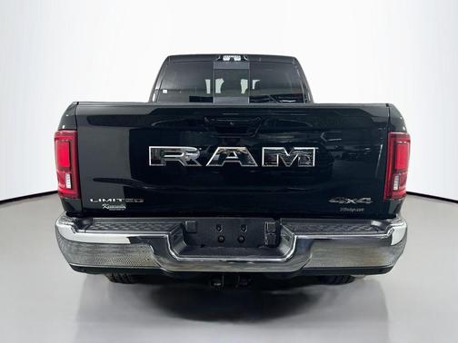 2026 RAM 3500 Limited Mega Cab 4x4 6'4' Box