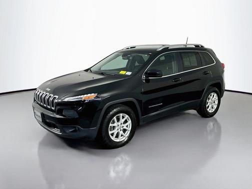 Diamond Black Crystal Pearlcoat 2018 Jeep Cherokee Latitude Plus