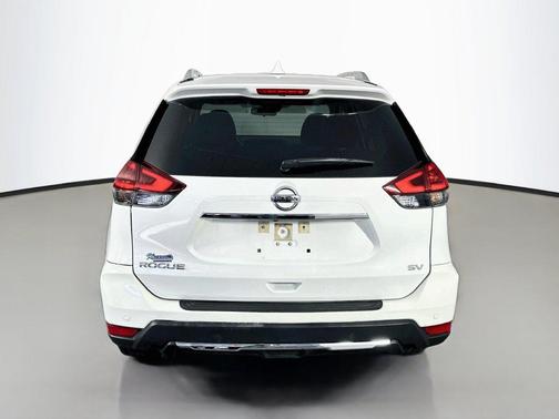 Glacier White 2020 Nissan Rogue SV