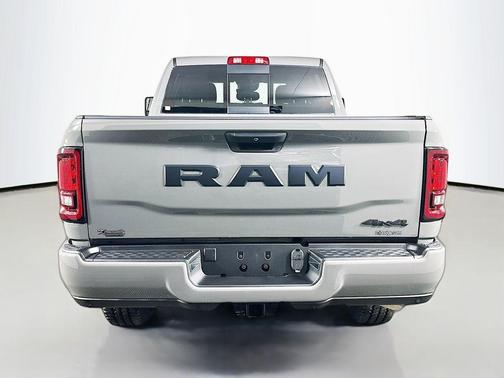 2026 RAM 2500 Black Express Crew Cab 4x4 6'4' Box