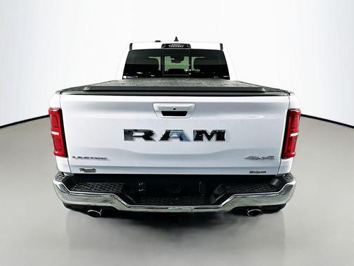 Bright White Clearcoat 2026 RAM 1500 Limited