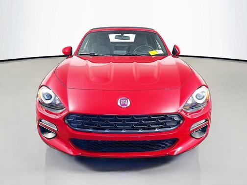 2019 FIAT 124 Spider Base