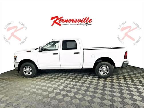 2025 RAM 2500 Tradesman Crew Cab 4x2 6'4' Box