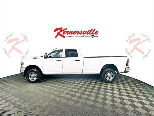 2025 RAM 2500 Tradesman Crew Cab 4x4 8' Box