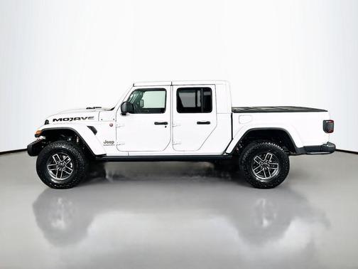 2026 Jeep Gladiator Mojave X