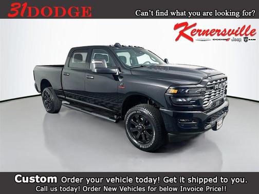 Diamond Black Crystal Pearlcoat 2026 RAM 2500 Tradesman