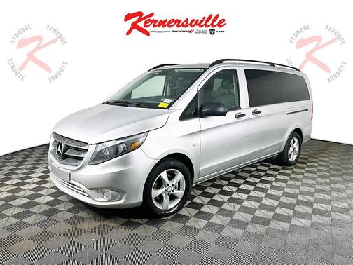 2016 Mercedes-Benz Metris Base