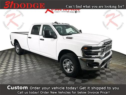 2026 RAM 2500 Tradesman Crew Cab 4x2 8' Box