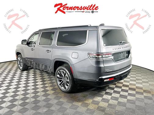 2023 Jeep Grand Wagoneer L Series III 4x4