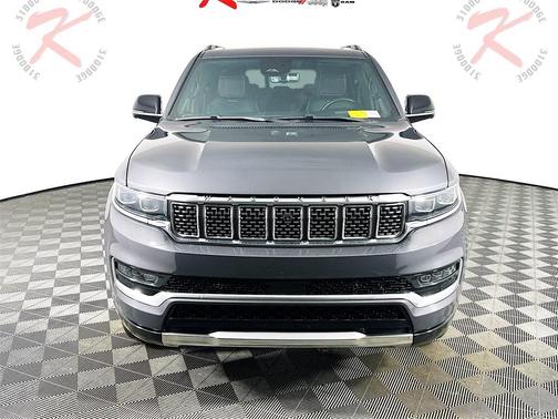 2023 Jeep Grand Wagoneer L Series III 4x4