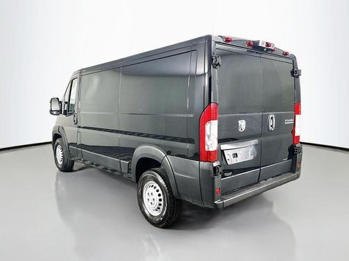 Black Clearcoat 2026 RAM ProMaster 1500 Low Roof