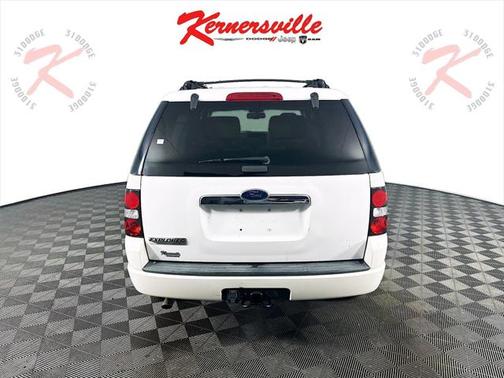 2010 Ford Explorer XLT