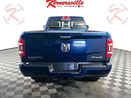 2020 RAM 2500 Laramie Crew Cab 4X4 8' Box