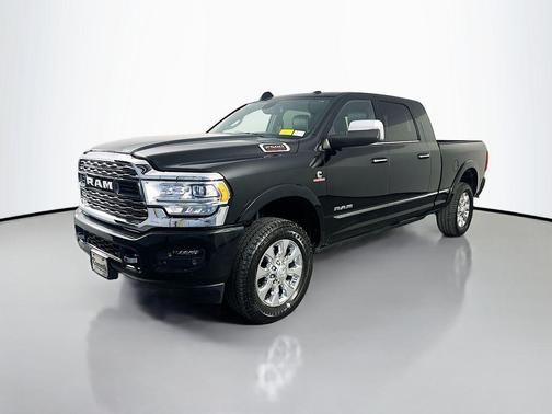 Diamond Black Crystal Pearlcoat 2022 RAM 2500 Limited Mega Cab 4x4 6'4' Box