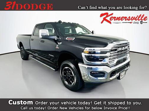 Diamond Black Crystal Pearlcoat 2025 RAM 2500 Laramie Crew Cab 4x4 8' Box