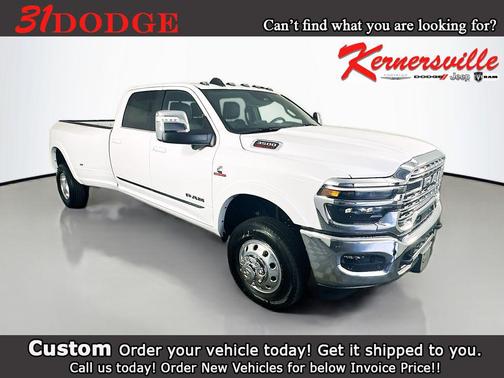 Bright White Clearcoat 2025 RAM 3500 Limited Crew Cab 4x4 8' Box