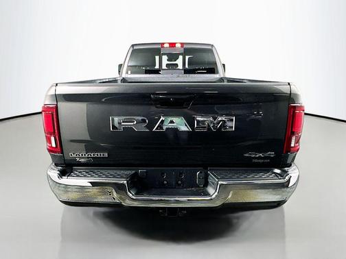 Granite Crystal Metallic Clearcoat 2025 RAM 3500 Laramie Crew Cab 4x4 8' Box