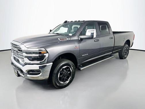 Granite Crystal Metallic Clearcoat 2025 RAM 3500 Laramie Crew Cab 4x4 8' Box