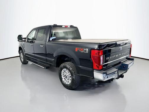 AGATE BLACK 2020 Ford F-250 XLT