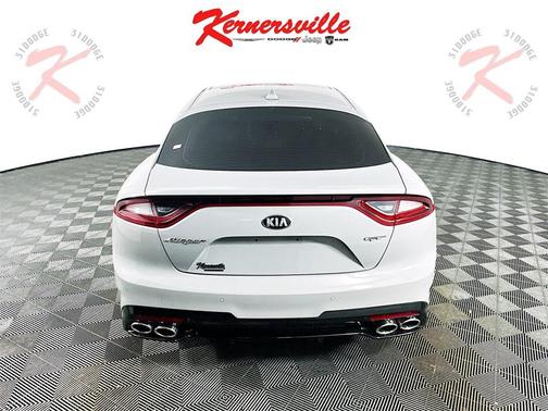 2019 Kia Stinger GT2