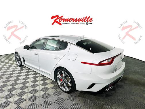 2019 Kia Stinger GT2