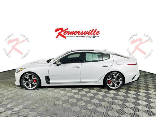2019 Kia Stinger GT2