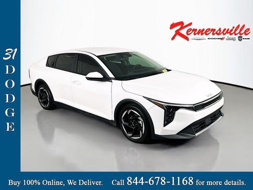 Snow White Pearl 2025 Kia K4 EX