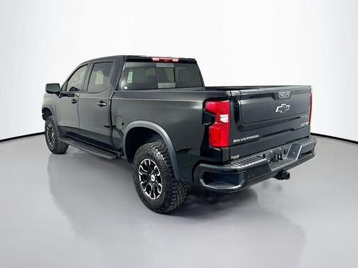 Black 2025 Chevrolet Silverado 1500 ZR2