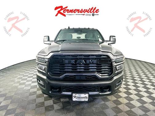 2025 RAM 2500 Big Horn Crew Cab 4x4 6'4' Box