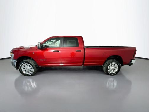 Molten Red Pearlcoat 2027 RAM 2500 Big Horn