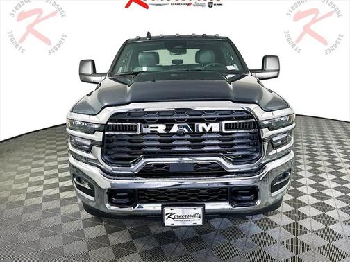 2025 RAM 2500 Tradesman Crew Cab 4x4 6'4' Box