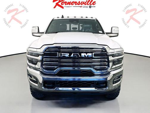 2025 RAM 3500 Laramie Crew Cab 4x4 8' Box