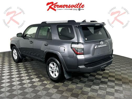 2022 Toyota 4Runner SR5