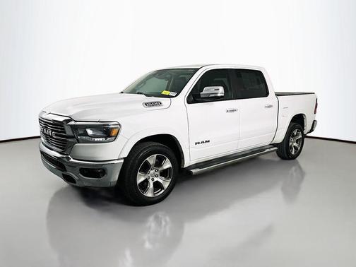 Bright White Clearcoat 2021 RAM 1500 Laramie