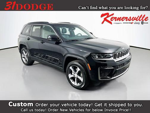 Diamond Black Crystal Pearlcoat 2026 Jeep Grand Cherokee Limited