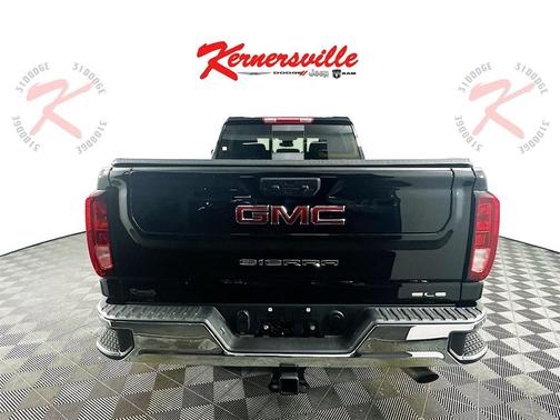 2024 GMC Sierra 2500 SLE