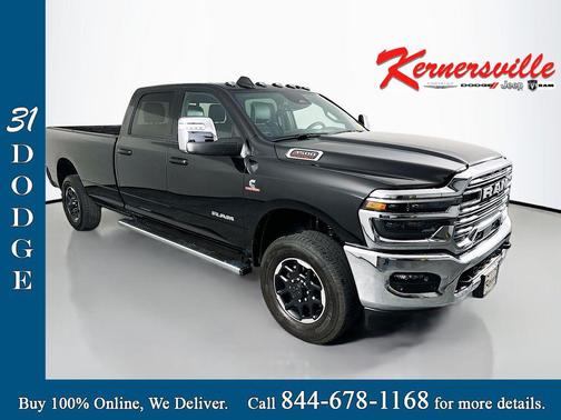 Diamond Black Crystal Pearlcoat 2025 RAM 3500 Laramie Crew Cab 4x4 8' Box