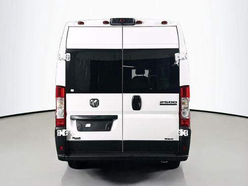 2026 RAM ProMaster 2500 Tradesman