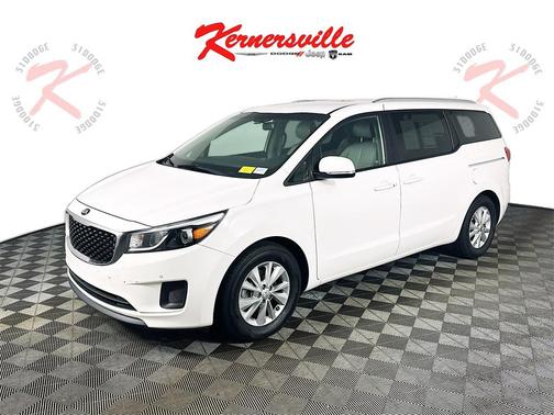 2017 Kia Sedona LX