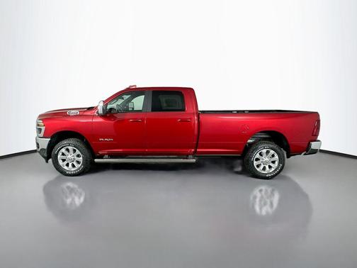 Molten Red Pearlcoat 2026 RAM 2500 Laramie Crew Cab 4x4 8' Box