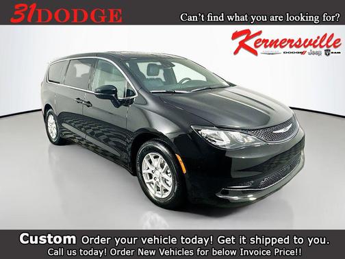 2026 Chrysler Voyager LX