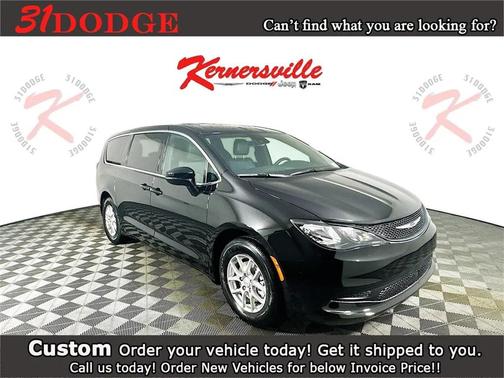 2026 Chrysler Voyager LX