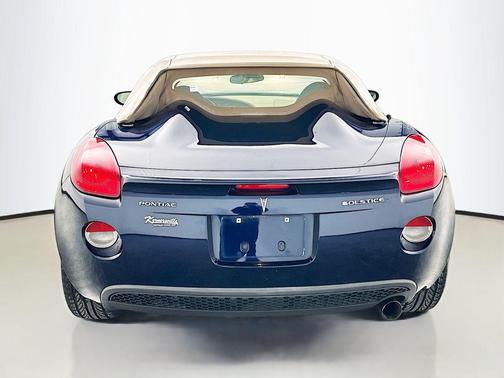 Deep (Dark Blue Metallic) 2007 Pontiac Solstice Base