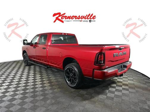 2026 RAM 2500 Black Express Crew Cab 4x2 8' Box