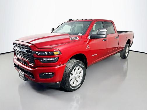 Molten Red Pearlcoat 2026 RAM 2500 Big Horn Crew Cab 4x4 8' Box