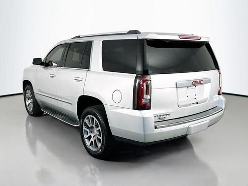 Quicksilver Metallic 2017 GMC Yukon Denali