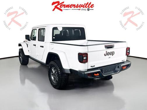 2026 Jeep Gladiator Mojave 4x4